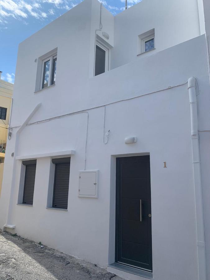Smyrnis Apartments 埃尔莫波利斯 外观 照片