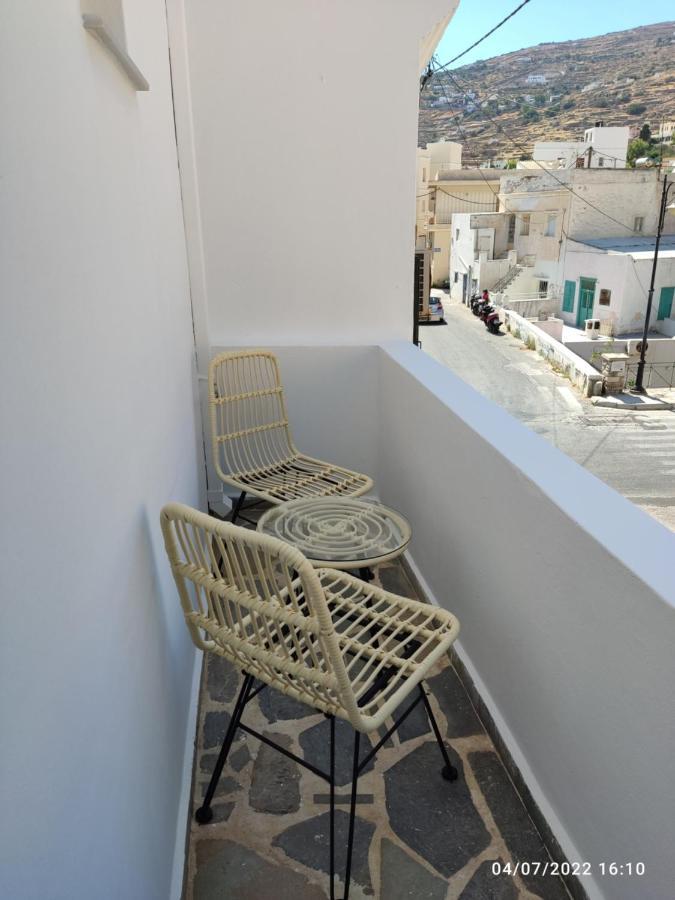 Smyrnis Apartments 埃尔莫波利斯 外观 照片